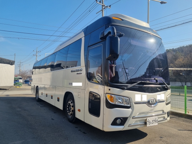 기아 뉴-그랜버드 2013년 팝니다. (2013년 1월)