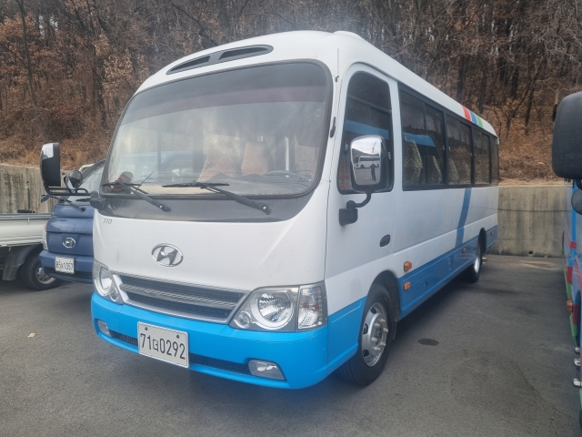 현대 뉴-카운티 2017년 팝니다. (2017년 6월)